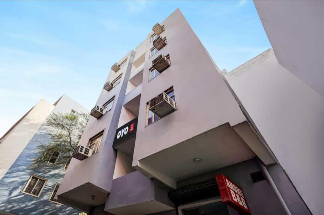 Hotel O Anshu B&B Új-Delhi Kültér fotó